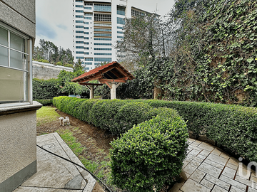 Departamento en venta  Lomas Country Club, Huixq. Acceso elevador una sola planta