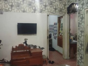 Dijual Rumah Tua Di Pondok Labu Jaksel Dekat Halte MRT Dan Kawas