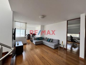 🌿 CASA MODERNA EN CONDOMINIO PRIVADO – SOL DE LA MOLINA

💲 Precio: $545,000 | 🏡 Terreno: 321.00 m² | 🧱 Construcción: 384.00 m² | 📆 Antigüedad: 10 añ