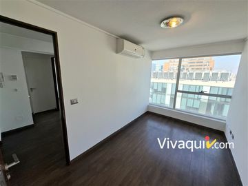 Moderna Oficina en Venta en Providencia