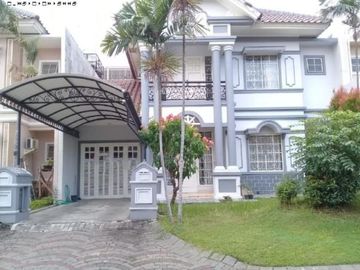 Rumah Virginia Regency Pakuwon City STRATEGIS SIAP HUNI