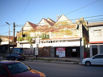 DEPARTAMENTOS  A RECICLAR EN EMPRENDIMIENTO COMERCIAL  Y HABITACIONAL