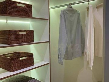 EN VENTA DEPARTAMENTO DE 3 DORMITORIOS EN LINCE, ENTREGA INMEDIATA