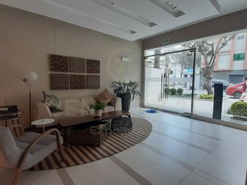 EN VENTA DEPARTAMENTO DE 3 DORMITORIOS EN LINCE, ENTREGA INMEDIATA