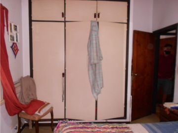 Chalet 3 ambientes con patio y garage