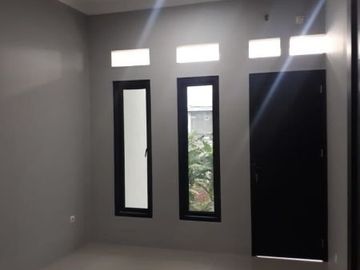 Rumah baru 2 lantai siap huni di Cimanggis dekat Tol Cibubur