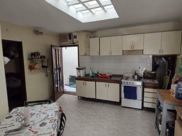 Casa PH en venta en Villa Lynch
