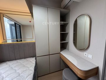 Unit Apartemen Pakuwon Residences Bekasi Full Furnish View Pool