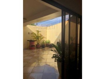 Se Vende Hermosa Casa Dúplex de Esquina en Cerro Viento