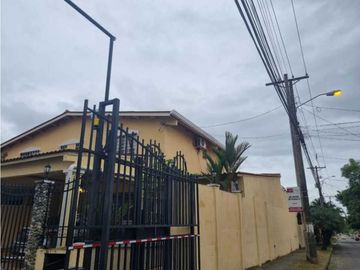 Se Vende Hermosa Casa Dúplex de Esquina en Cerro Viento