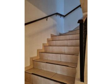 Se Vende Hermosa Casa Dúplex de Esquina en Cerro Viento