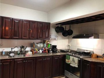 Se Vende Hermosa Casa Dúplex de Esquina en Cerro Viento