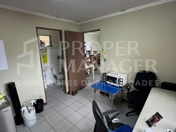 Bodega 262m2 con Oficinas - Complejo de Bodegas, Chillán