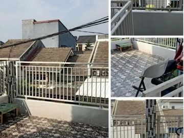 Rumah Dalam Perumahan Cendana Residence