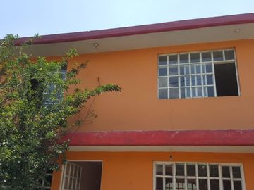 CASA HABITACION FUNCIONAL