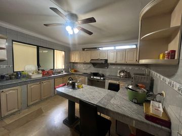 VENTA CASA ESQUINERA URB. LA PUNTILLA (RS)