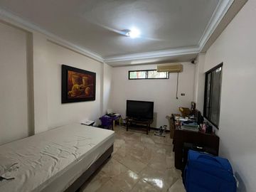 VENTA CASA ESQUINERA URB. LA PUNTILLA (RS)