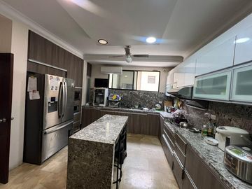 VENTA CASA ESQUINERA URB. LA PUNTILLA (RS)
