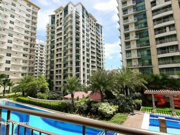 2 BEDROOM WITH PARKING FOR SALE IN PALM BEACH PASAY