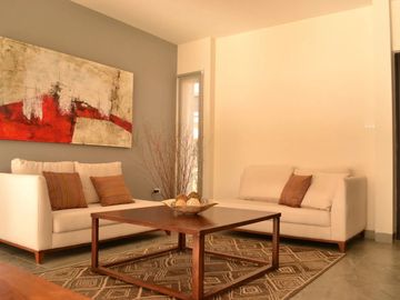 Casa en Pozos con 4 habitaciones y 4 Baños en Privada