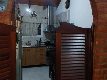 VENTA CASA EXCELENTE ESTADO, José León Suárez, 3 ambientes , Barrio Villa Eugenio Necochea, calle esquíu entre Mitre y Huergo