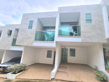 VENTA - BARRIO: MAJAGUAL
