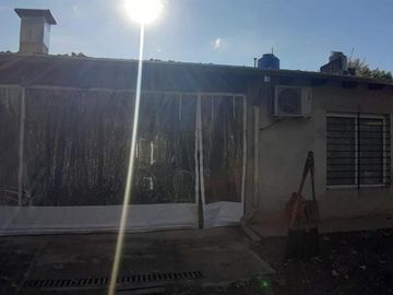 Venta - Casa - Garin - Remodelada - Excelente Zona