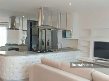 For Rent 2BR Beautiful Apartment at Aspen Residence