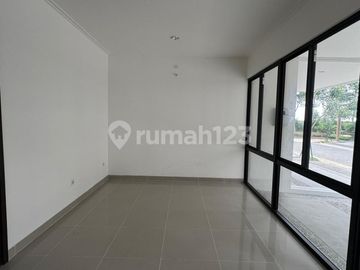 Disewakan Rumah Osaka Residence Pik2 Uk 6X10 3Lt Semi Furnish Ready