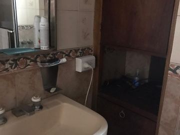 Casa PH en venta en El Palomar