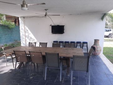 HERMOSA QUINTA EN LA TINAJA, CONGR. DE LA BOCA, SANTIAGO.