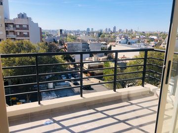 EXCELENTE DEPARTAMENTO DE 2 AMBIENTES A ESTRENAR CON BALCÓN