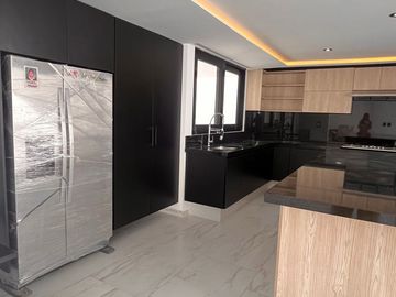 CASA EN VENTA EN CLUB DE GOLF SLP