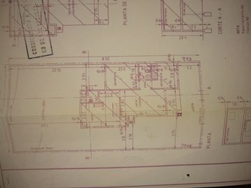 LATORRE PROP VENDE CASA DE 3 AMB CON PARQUE..URGENTE!! HAY PLANOS Y ESCRITURA