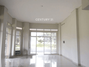 Ruko 3 Lantai Berlokasi Strategis Cocok Untuk Usaha Di JGC Cakung