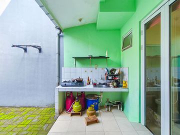 Rumah Minimalis 4 menit ke RSU Hermina Serpong 2 Lt Siap Huni J-50502