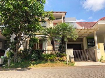 Rumah 2 Lantai Luas 200 di Villa Puncak Tidar kota Malang