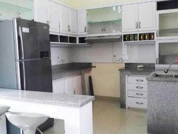 Rumah 2 Lantai Luas 200 di Villa Puncak Tidar kota Malang
