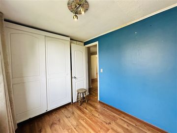 Casa en venta de 4 dorm./ Patente Comercial vigente/Piscina