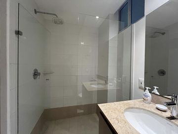 apartaestudio en arriendo/venta en portal de genoves. Cod V105677