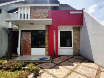 Di Jual Rumah Baru Siap Huni 3 Kamar di Arcamanik Bandung