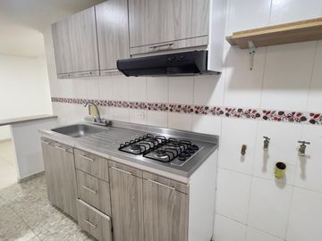 apartamento en arriendo en ciudad jardín. Cod A94635