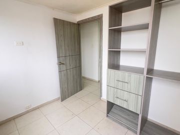 apartamento en arriendo en ciudad jardín. Cod A94635