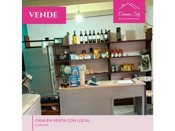 Casa en venta con local comercial