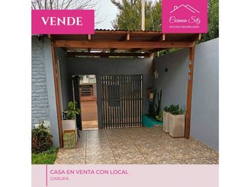 Casa en venta con local comercial