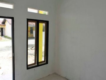 MILIKI RUMAH MINIMALIS CANTIK DI JL.PEMBINA IV TYPE 36/104