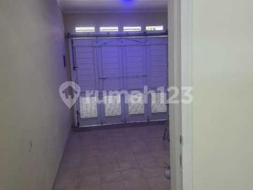 Dijual Rumah Cantik Siap Huni di Gading Serpong