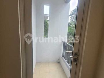 Dijual Rumah Cantik Siap Huni di Gading Serpong