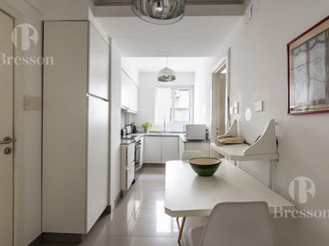 Alvear al 1700- Recoleta