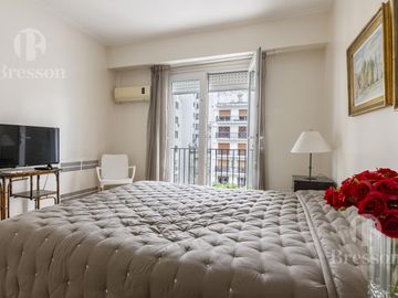 Alvear al 1700- Recoleta